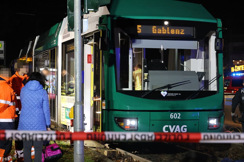 Schwerer Unfall in Chemnitz: Kind (9) von Straßenbahn erfasst