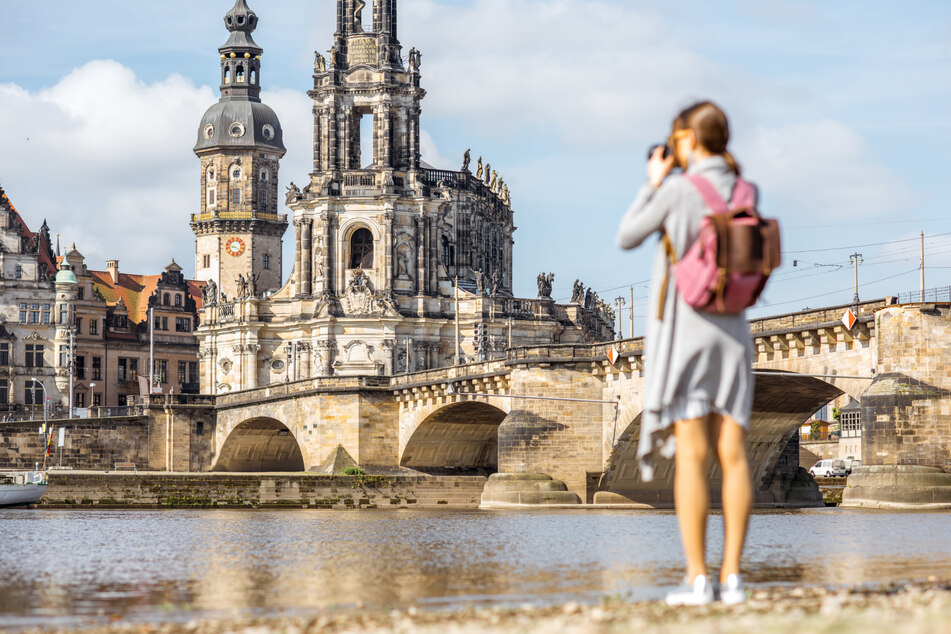 Bei gut 16 Grad Celsius in Dresden kann man an Silvester fast schon luftige Kleidung tragen. (Symbolbild)