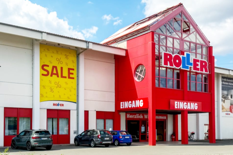 Verrückt, wie günstig ROLLER ab Montag (19.10.) Küchen verkauft