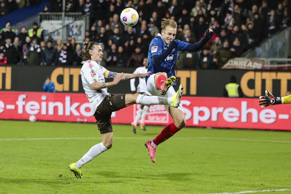 Noch nie zuvor trafen der FC St. Pauli und Holstein Kiel in einem Erstliga-Spiel aufeinander.