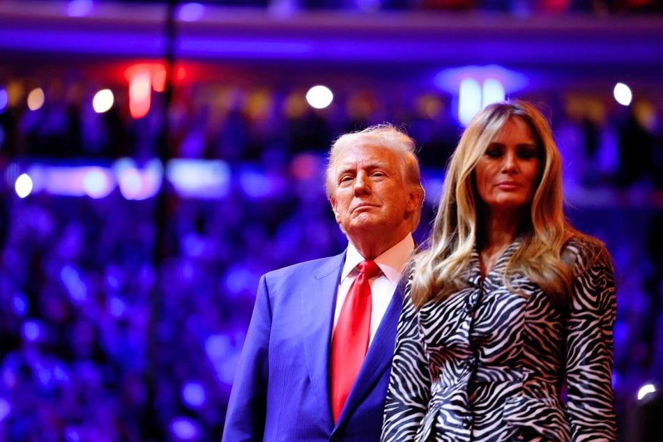 Sources close to Melania Trump (r.) claim the former first lady will not fully return to the White House if her husband Donald Trump (l.) wins re-election.