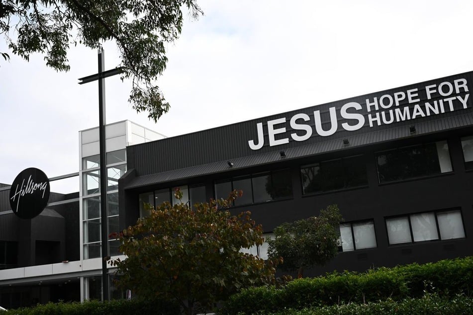 Der Reality-Star trat der Hillsong Church aus Australien bei.