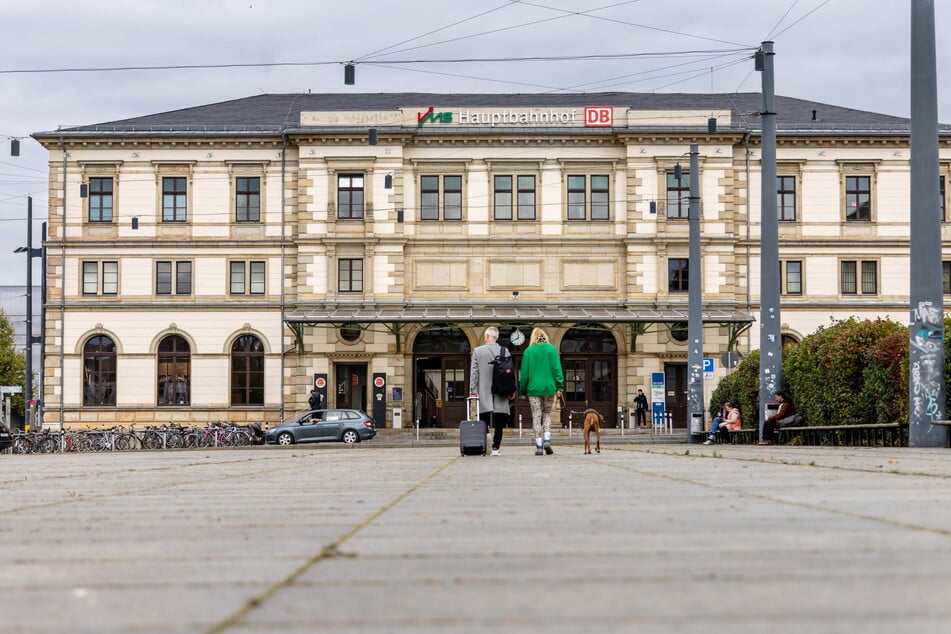 Auf dem Chemnitzer Hauptbahnhof werden nächstes Jahr Tausende Kulturhauptstadt-Gäste ankommen.