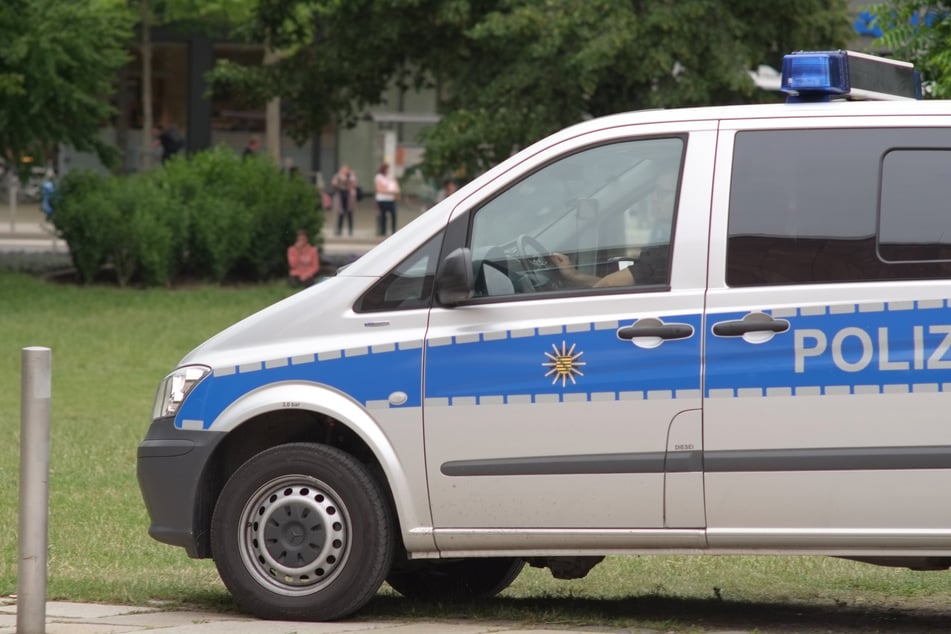 Am Donnerstag führte die Polizei in der Chemnitzer Innenstadt eine Komplexkontrolle durch. (Archivbild)