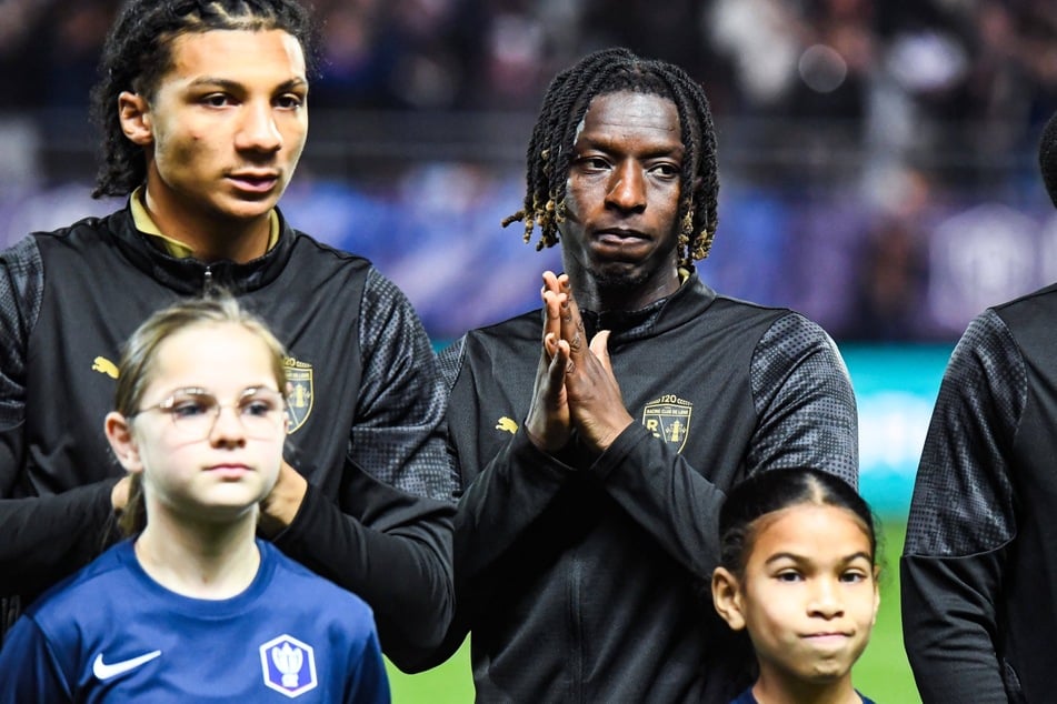 Amadou Haidara (28, r.) hat noch nicht viel Einsatzzeit in Lens bekommen. Trotzdem war für ihn der Schritt weg von RB Leipzig richtig.