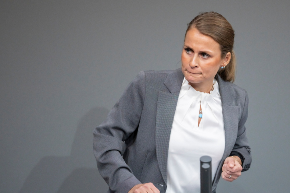 Corinna Miazga (AfD) bei einer Rede im Deutschen Bundestag.