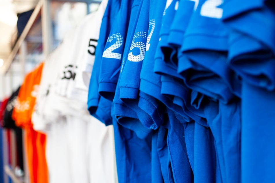 Braucht Euer Sportverein neue Trikots? So unterstützt Euch die AOK PLUS dabei