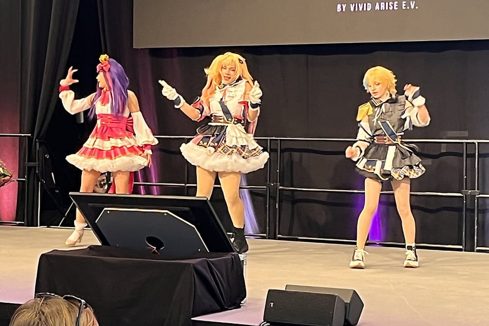 Mit einer choreografierten Tanzeinlage wurden am Samstag die Besucher begrüßt.