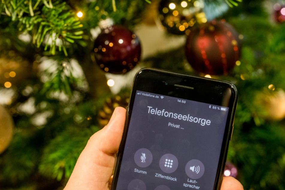 Einsamkeit und Angst an Weihnachten: Hier findet Ihr Hilfe