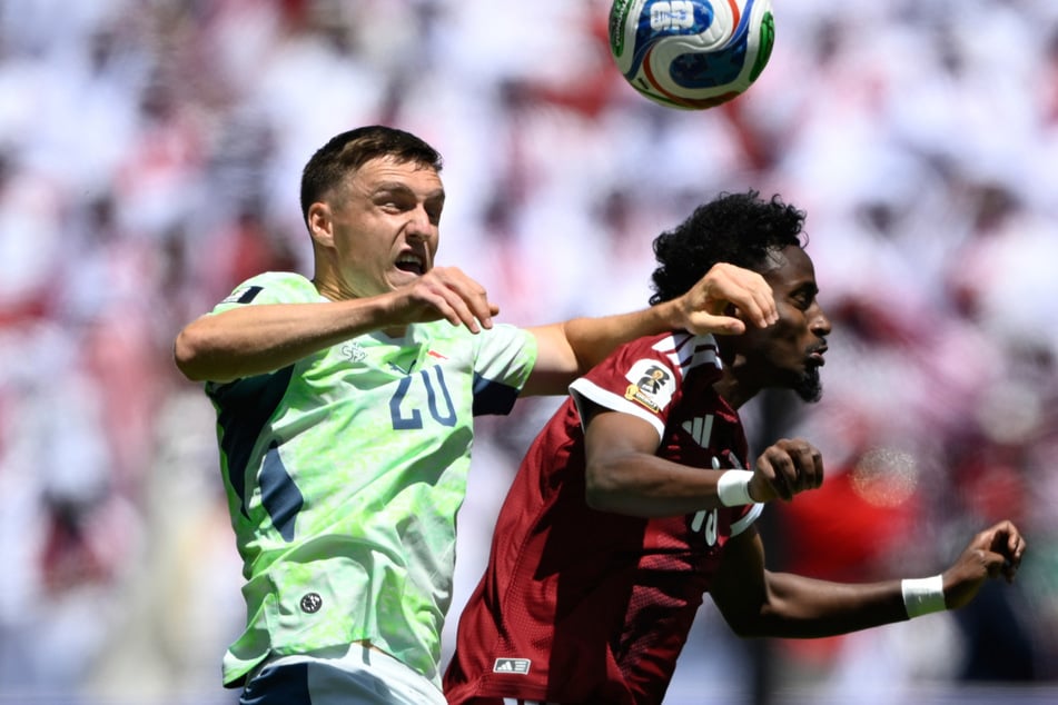 Michel Aebischer (29, l.) bestritt bei der WM insgesamt vier Spiele für die Schweiz.
