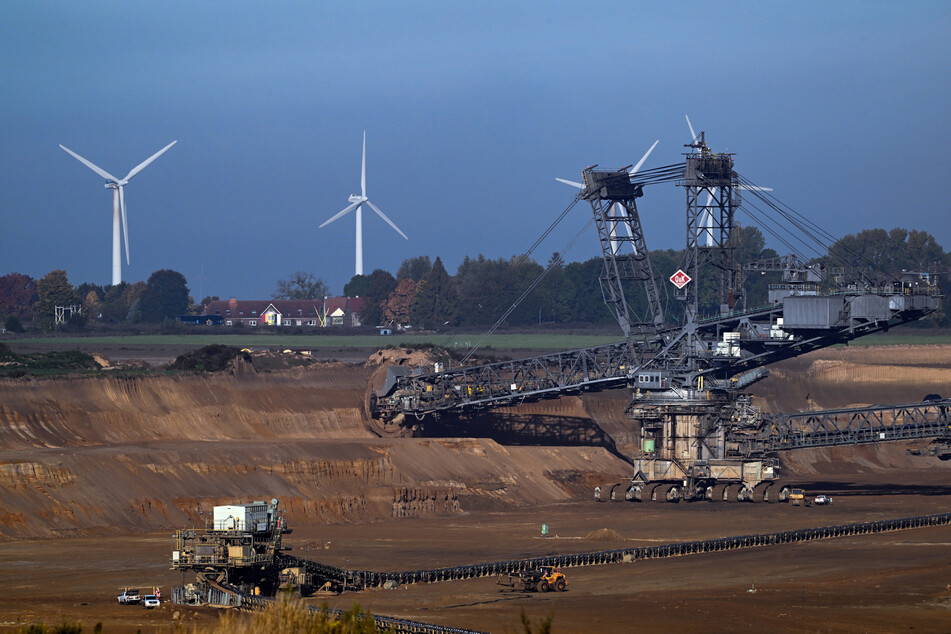 Berichten zufolge plant RWE, sich früher als geplant aus dem Braunkohle-Geschäft zu verabschieden.
