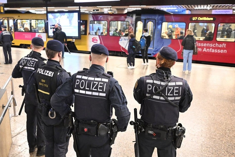 Die Gewalt gegen Einsatzkräfte in Stuttgart nimmt weiter zu. (Symbolfoto)