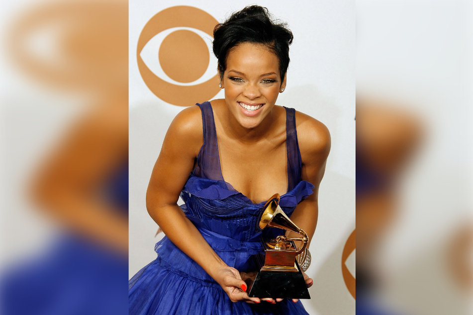 Rihanna won the Grammy Award for the Best Rap/Sung Collaboration, with Jay-Z, in 2008 for the song Umbrella.