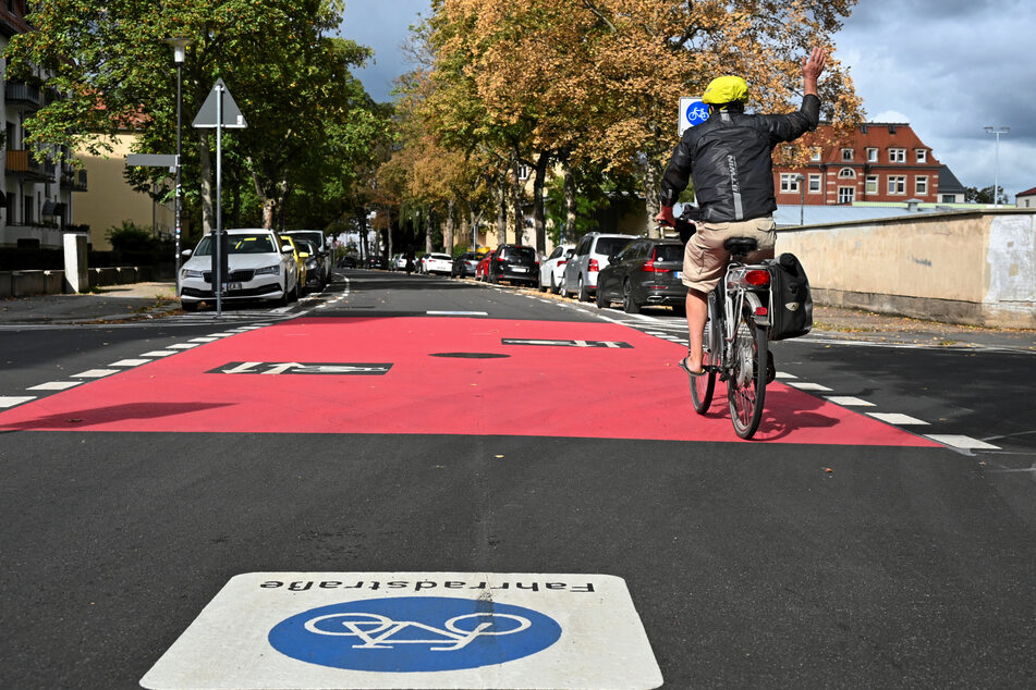 Das Fahrradwegesystem sorgt bei den Dresdnern für Kritik.