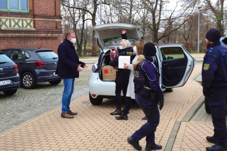 Der Corona-Impfstoff ist in Sachsen-Anhalt angekommen.