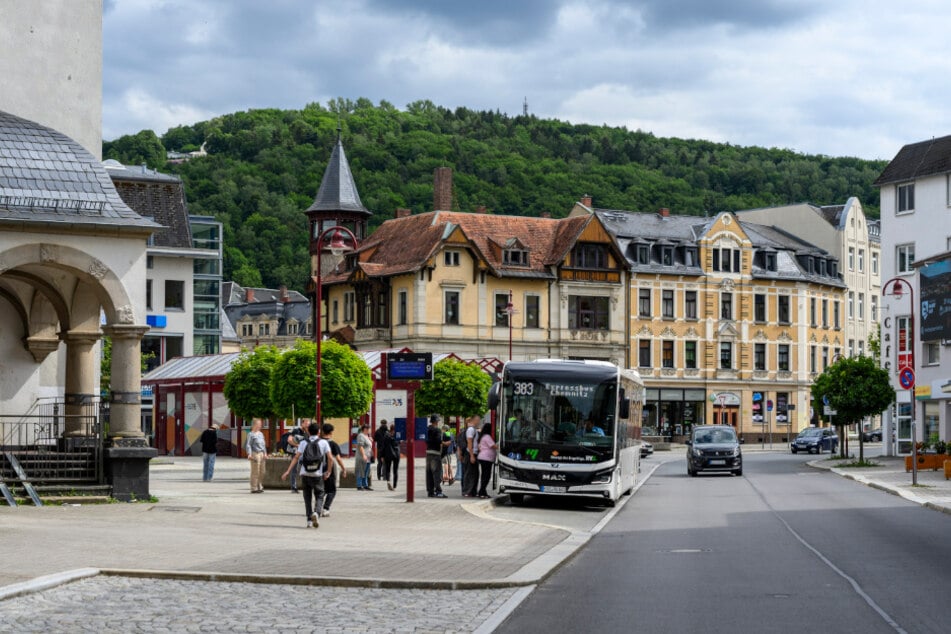 Der Postplatz in Aue-Bad Schlema: Hier kommt es immer wieder zu gewaltsamen Auseinandersetzungen.