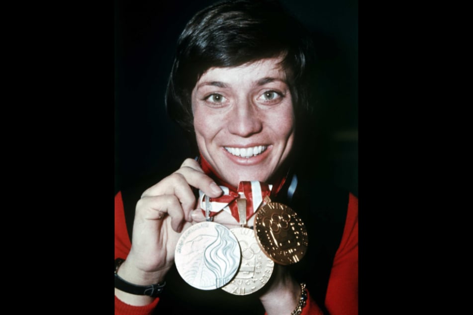 Zweimal Gold, einmal Silber: 1976 war die bodenständige Oberbayerin bei Olympia zum Star geworden.