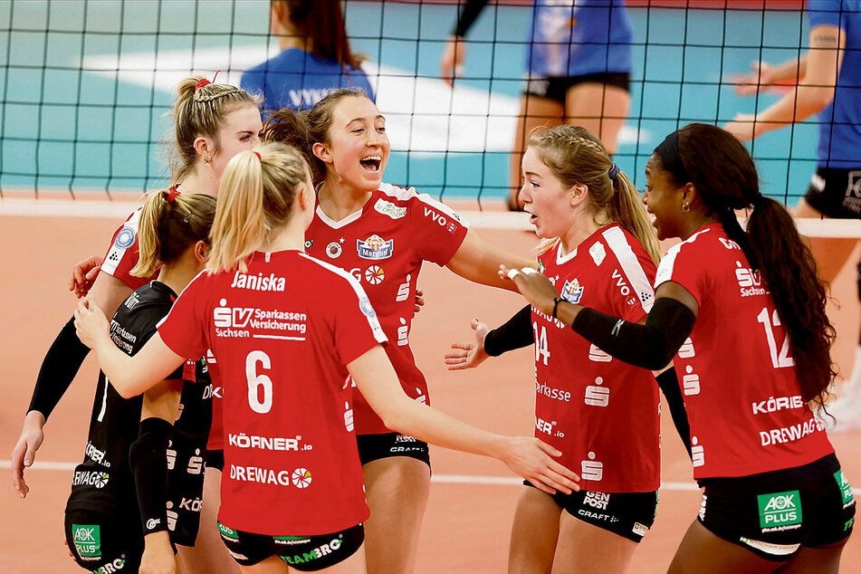 Die DSC-Girls feierten in Wiesbaden den dritten 3:0-Sieg in Folge.