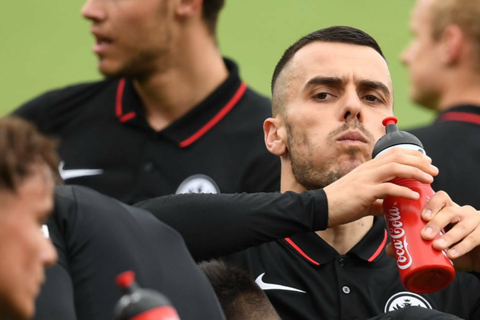 Filip Kostic beim Trainingsauftakt von Eintracht Frankfurt. Ein sehenswerter Treffer des 28-Jährigen sorgte für den 1:0-Testspielsieg über den SV Sandhausen.