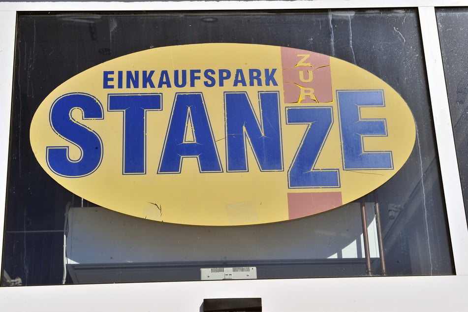 Der Einkaufspark zur Stanze befindet sich direkt an der B 173.
