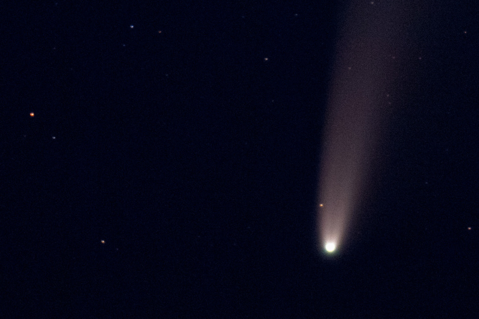Erst in sieben Jahren wird der neu entdeckte Komet wieder am Himmel zu sehen sein. (Symbolbild)