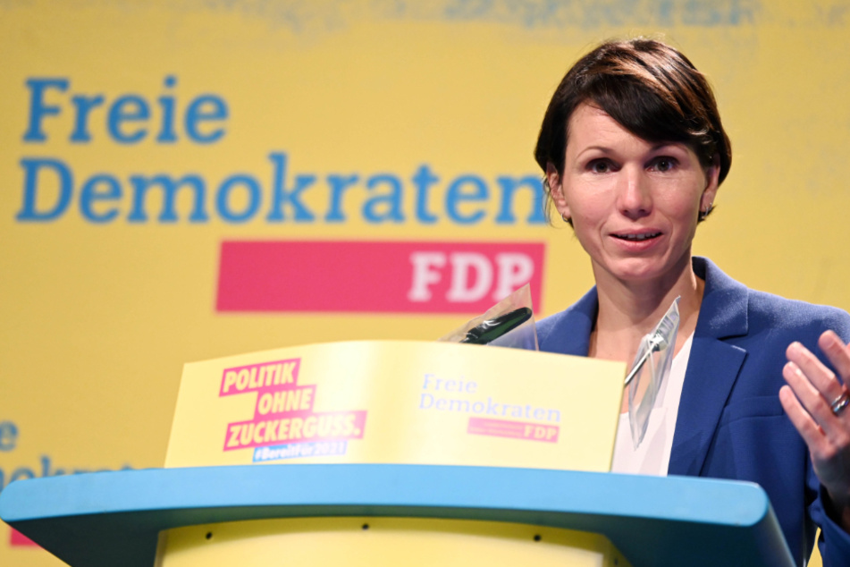 Judith Skudelny (44), Generalsekretärin der FDP Baden-Württemberg, spricht beim Landesparteitag der FDP.