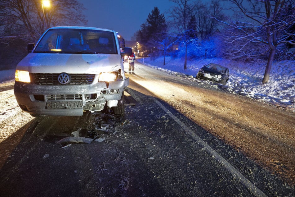 Der VW Polo landete im Straßengraben.