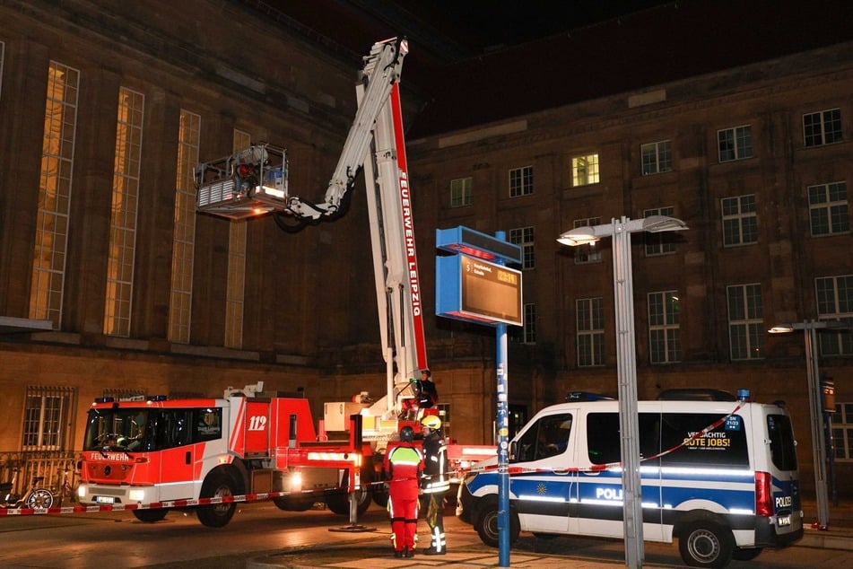 Die Feuerwehr war ebenfalls im Einsatz vor Ort.