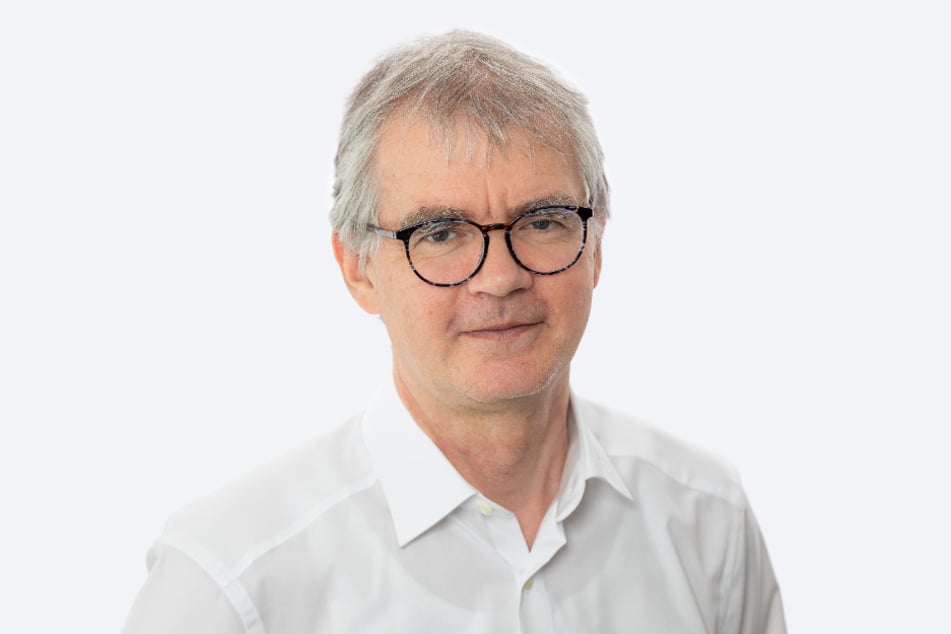 Falk Forhoff (60) vom ADAC Sachsen hält Maßnahmen gegen überhöhte Kraftstoffpreise für nötig - konkreter wird er aber nicht.