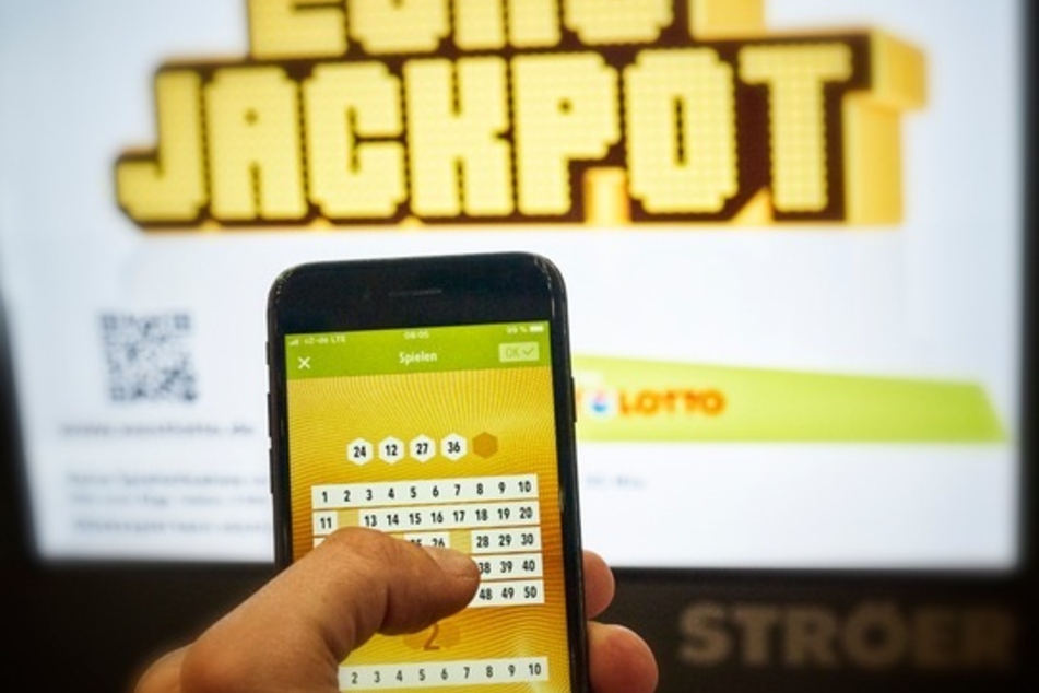 Beim Eurojackpot räumte ein Spieler aus Niedersachsen 61 Millionen Euro ab. (Symbolfoto)