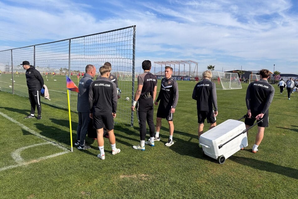 Für heute ist Schluss mit Fußball im Dynamo-Trainingslager.