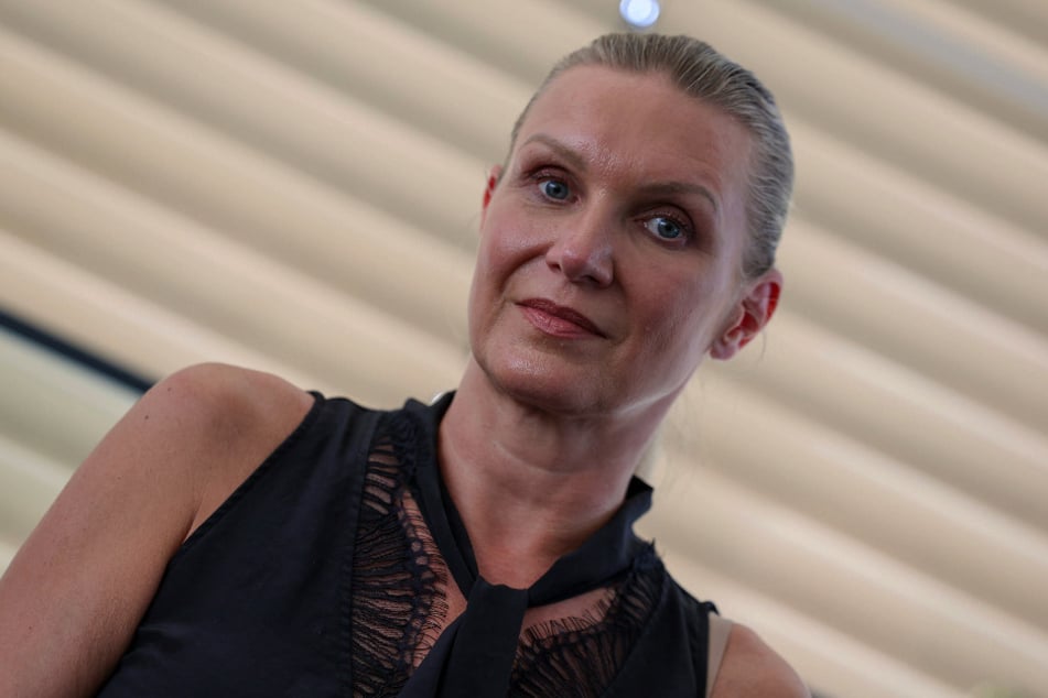 Im Rahmen der Sportgymnastik-WM in Frankfurt tritt sie zusammen mit Erich Klann (39) auf.