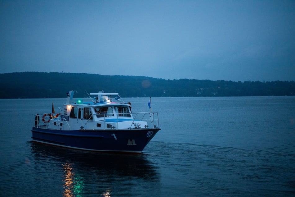 Die Wasserschutzpolizei suchte den Starnberger See nach einem Vermissten ab. (Archivfoto)