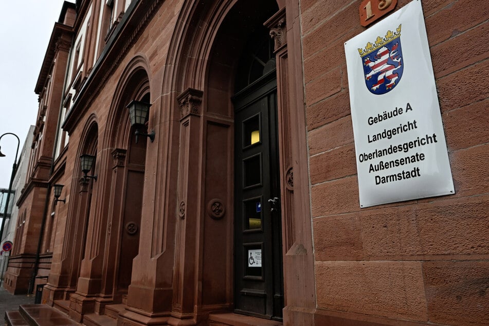 Bis zum 23. November sind vor dem Landgericht Darmstadt fünf Verhandlungstage vorgesehen.