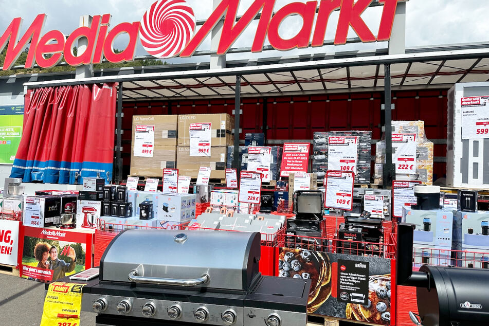 LKW-Verkauf bei MediaMarkt Idar-Oberstein am Samstag (22.7.).