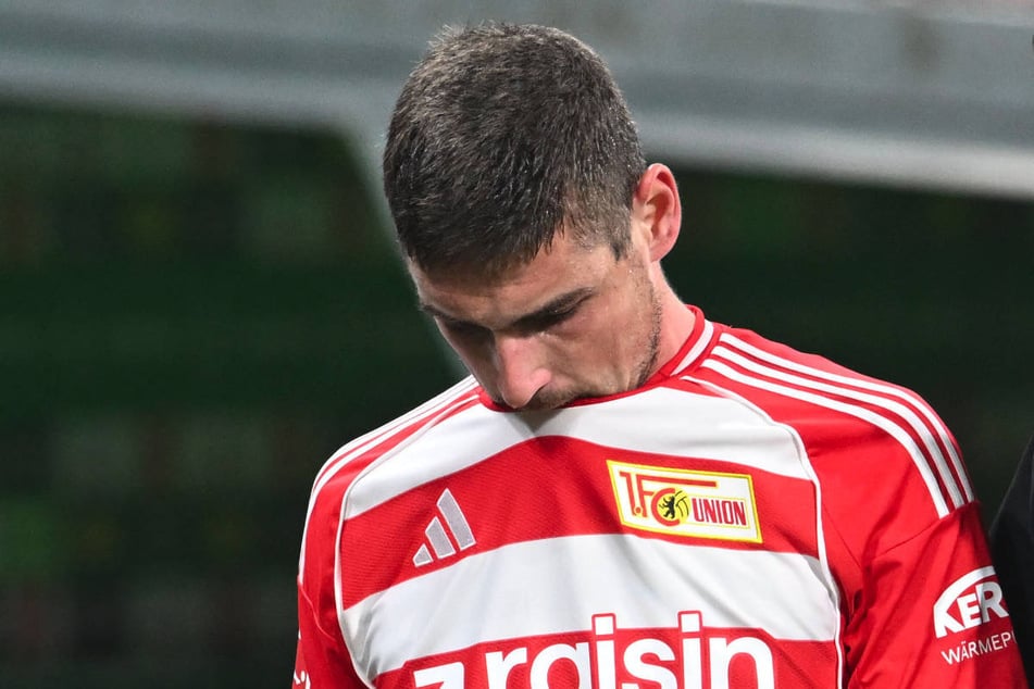 Andrej Ilic (25) ging es bei seiner Auswechslung sichtlich schlecht. Das eigentliche Drama hat sich dann aber erst in der Kabine abgespielt.