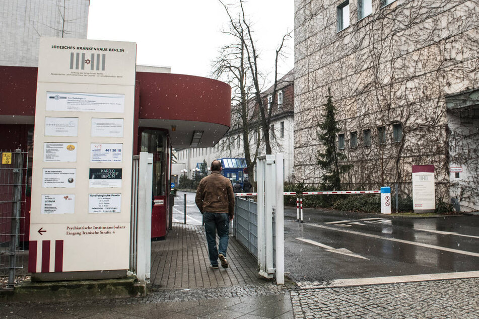 In Berlin existieren insgesamt elf Notdienstpraxen, die an Krankenhäusern angeschlossen sind, wie hier im Jüdischen Krankenhaus. (Archivfoto)