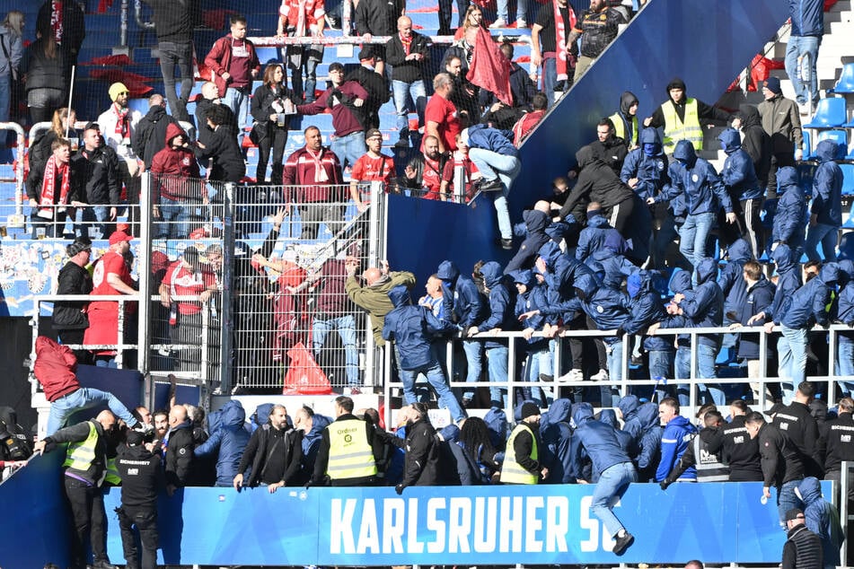 Nicht nur auf den Rängen ging es heiß her ...