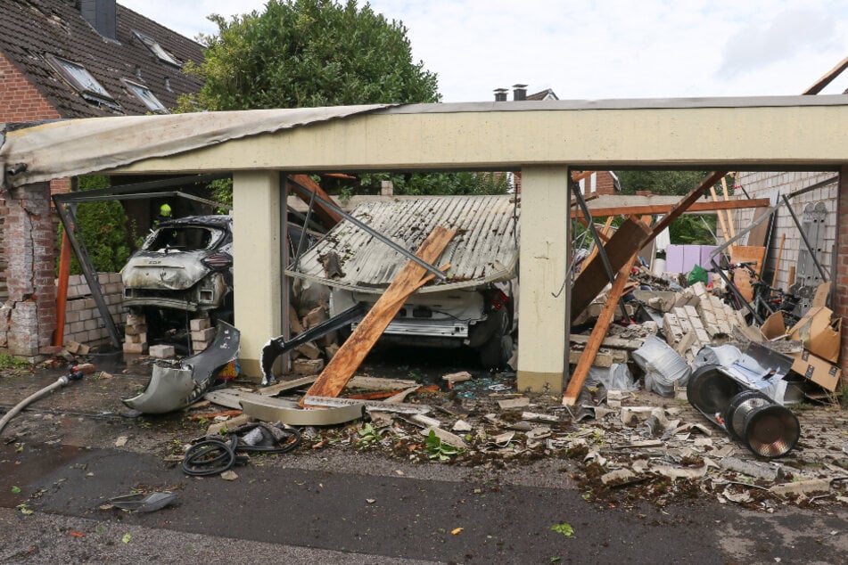 Die Garage wurde durch die Explosion vollständig zerstört.