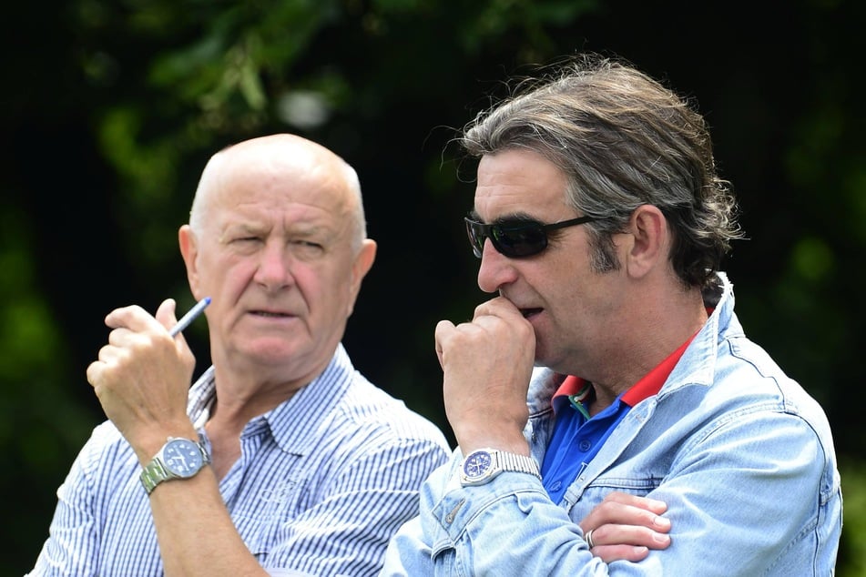 Ralf Minge (65, r.) holte Hans-Jürgen Kreische 2014 zur SGD zurück.