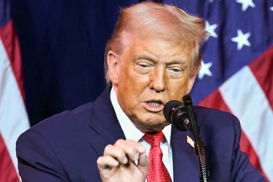 President Donald Trump said the US would hit Iran "very hard" if protesters are killed in the country.