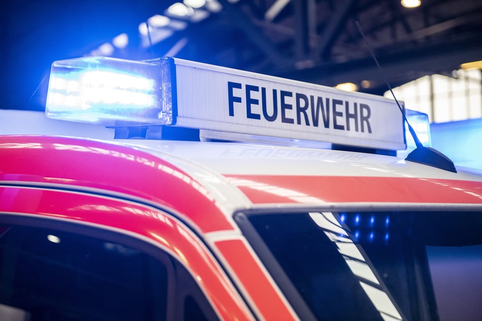 Die Feuerwehr ist zu einem tragischen Brand in Halbe (Dahme-Spreewald) ausgerückt. (Symbolbild)