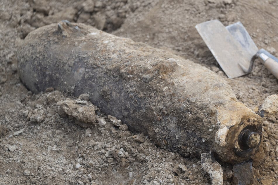 Insgesamt 13 Bomben und andere Sprengkörper wurden seit Anfang August im Bereich des Rheins in Köln gefunden. (Symbolbild)