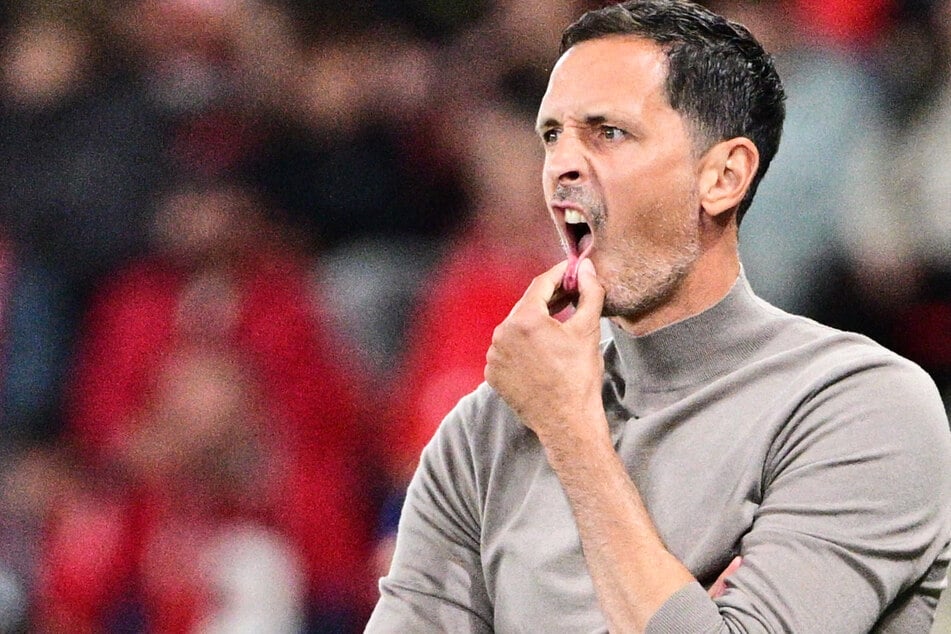 Entlassen. Dino Toppmöller (45) ist nicht länger der Chef-Trainer des RC Lens.