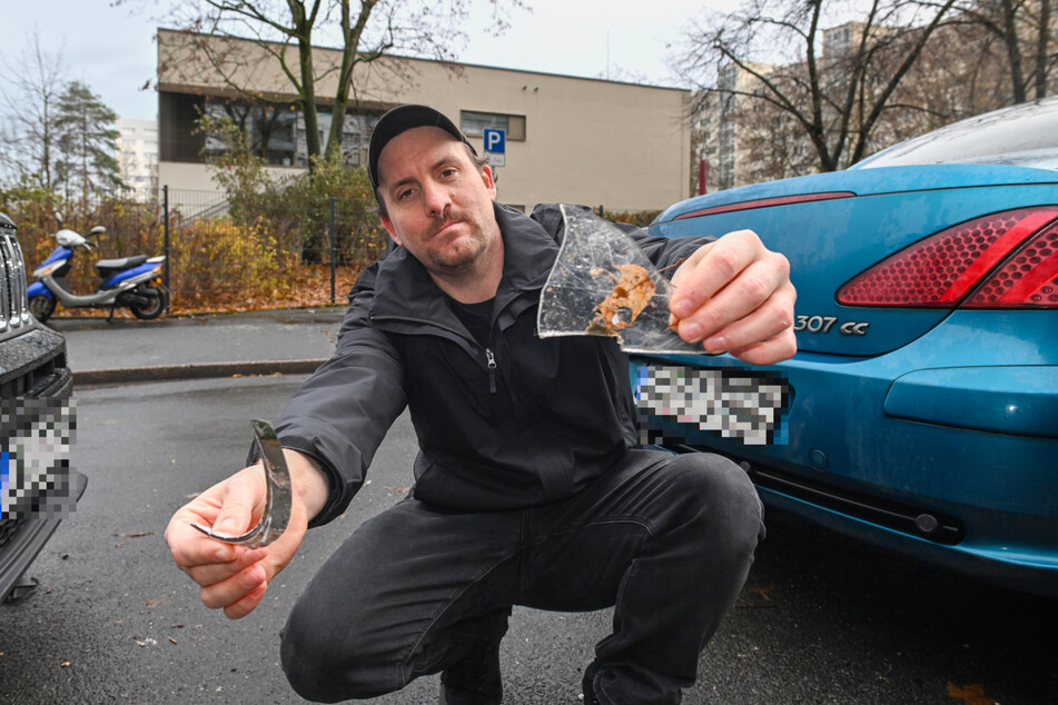 Anwohner Benjamin Knauber (40) wurde aus dem Schlaf gerissen und fand seinen neuen BMW als Schrotthaufen vor.