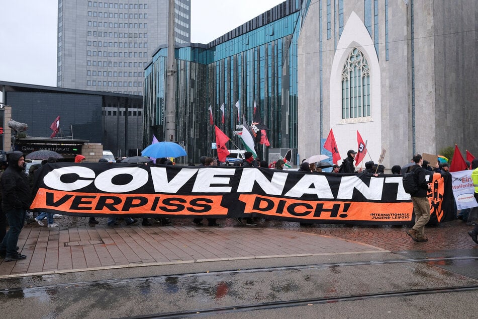 Schon gegen die Covenant-Ansiedlung in Leipzig regte sich Widerstand.