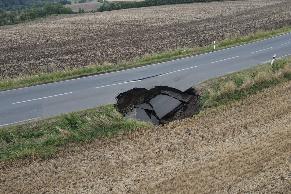 Die Kreisstraße 37 bleibt zwischen den Ortsteilen Steigerthal und Buchholz gesperrt.