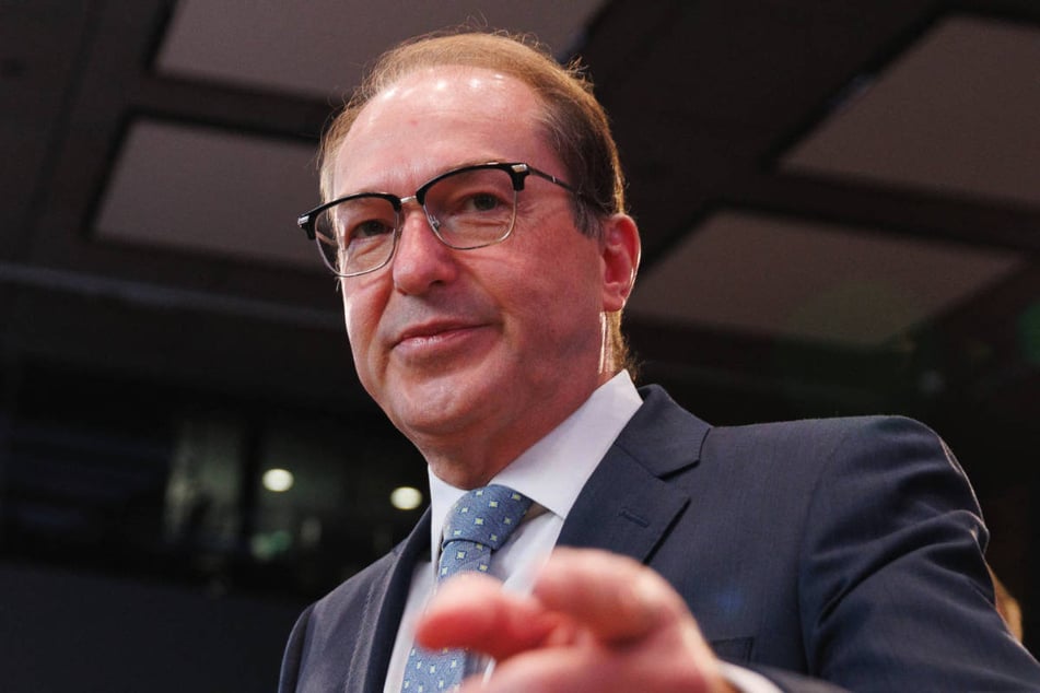 Innenminister Alexander Dobrindt (56, CSU) hat Enteignungen im Immobiliensektor den Kampf angesagt.