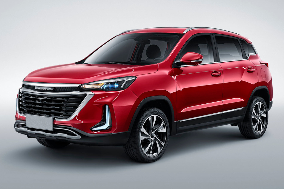 Der SENOVA X35 von BAIC ist ein großes SUV mit viel Platz für Insassen und Gepäck.