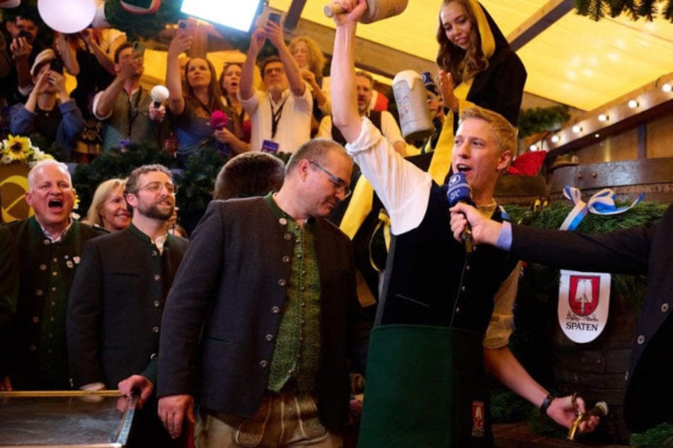 Münchens OB nach Kreislaufproblemen auf der Wiesn: "Am Alkohol lag es nicht"